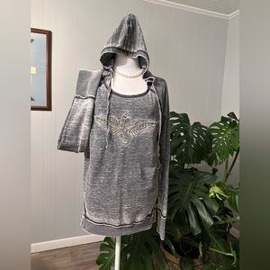 💥 Indiana polis Motor Speedway faded gray hoodie size medium great condition.